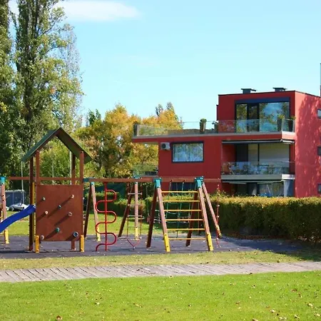 Yacht Club A I15 * Balatonlelle