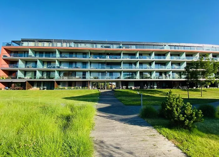 Lägenhet Yacht Club A I15